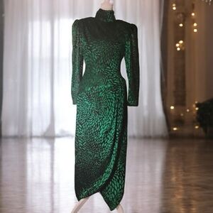 Pat Richards VTG Elegant Dress